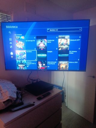  (PlayStation 4 Pro 1TB) +120 juegos digitales.