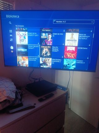  (PlayStation 4 Pro 1TB) +120 juegos digitales.