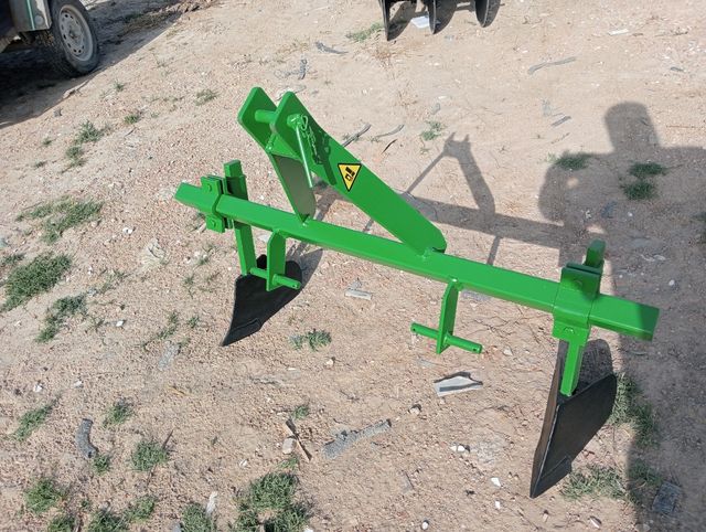 Aporcadores para minitractor de dos zurcos