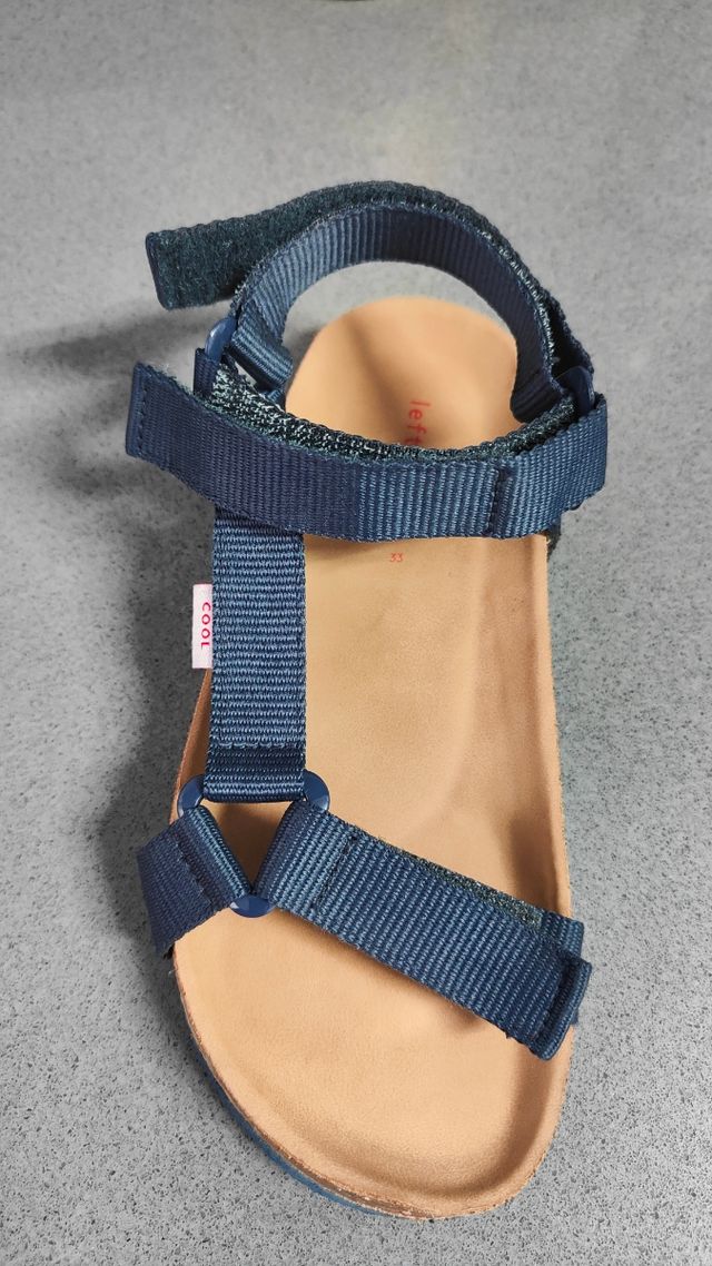 Ropa niño+sandalias velcro