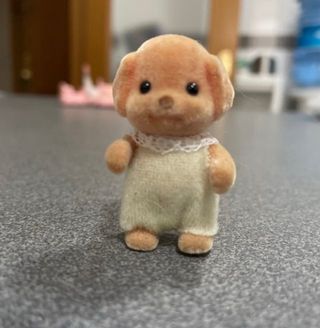 SYLVANIAN FAMILIES PARQUE INFANTIL + BEBE  Y TREN