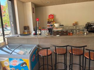 Bar en venta en Torrent Ballester en Viladecans