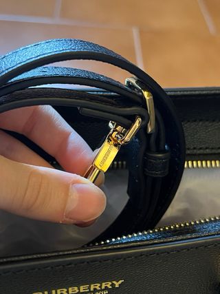 Borsa Burberry nera e beige