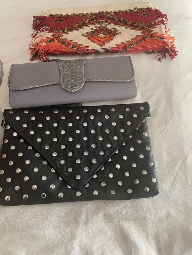 3 Carteras: Negra, Gris