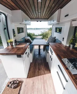 Camperizaciones. Taller de camper. Mundicamper