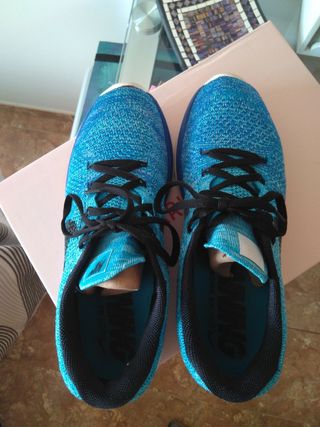 Zapatillas Nike Flyknit Lunar 41