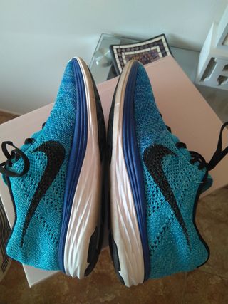 Zapatillas Nike Flyknit Lunar 41