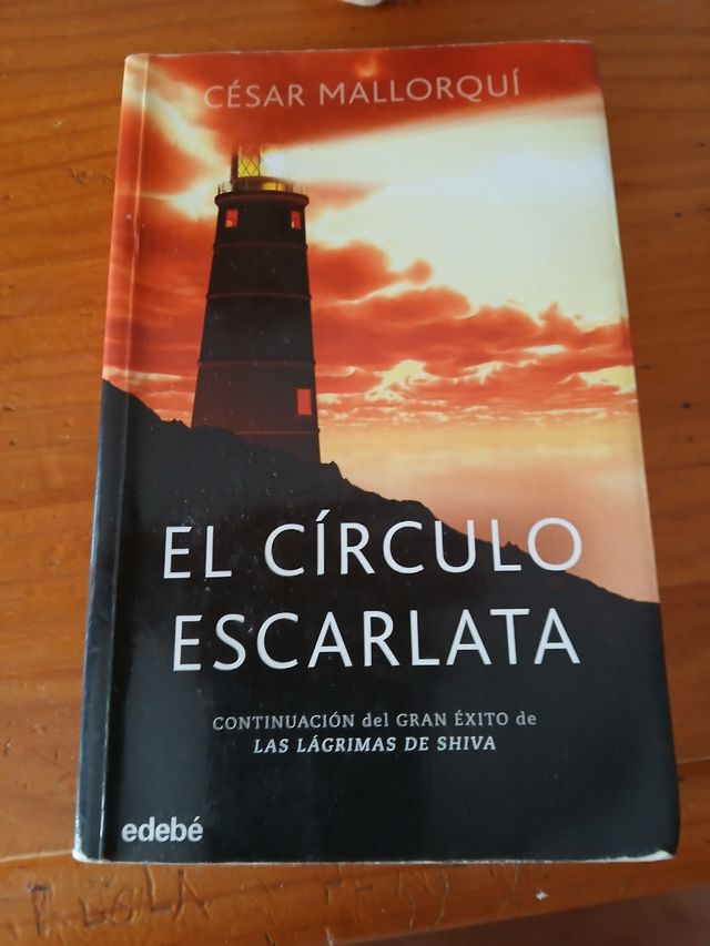 EL CÍRCULO ESCARLATA