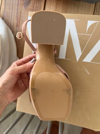 Sandalias Zara plataforma rosa - 44