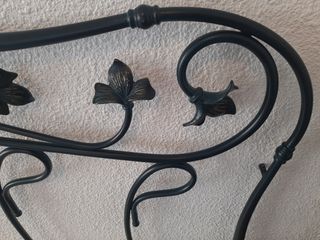Cabecero forja negro verdoso con dorado matrimonio
