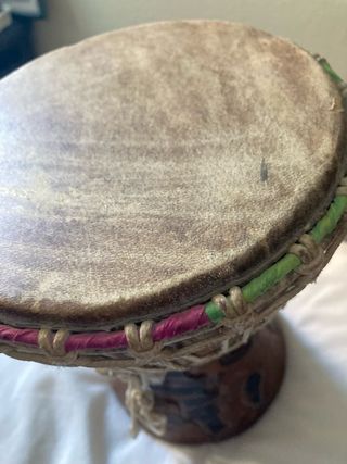 Djembé africano artesanal