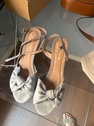 Sandalias Corina grises - Tacón bajo