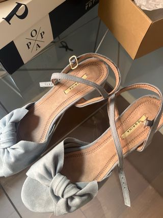 Sandalias Corina grises - Tacón bajo