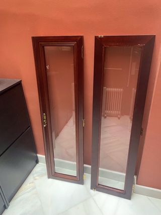 4 Puertas vitrina madera y cristal