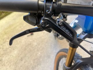 Bicicleta Berria Mako - MTB carbono