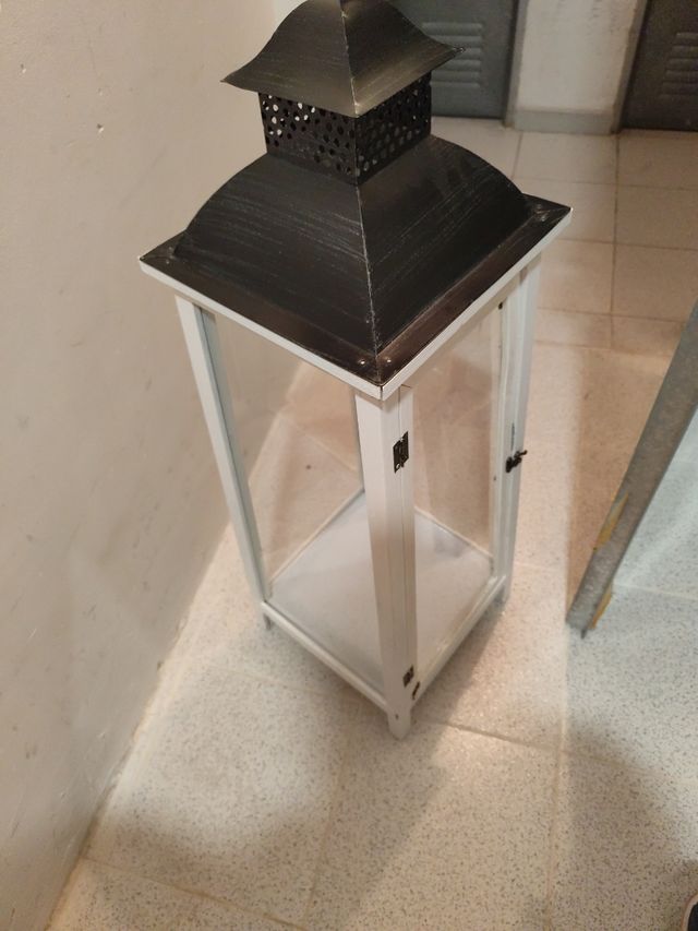 Farol blanco y negro - Decoración