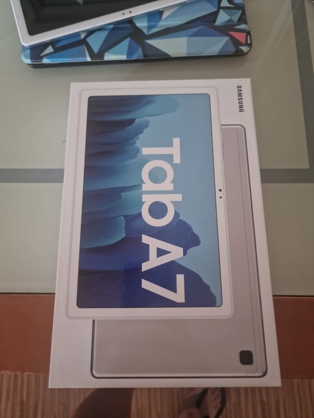 Samsung Tab A7 blanca/plata