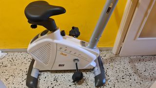 Bicicleta estática BH Nexor Dual cómo nueva. 
