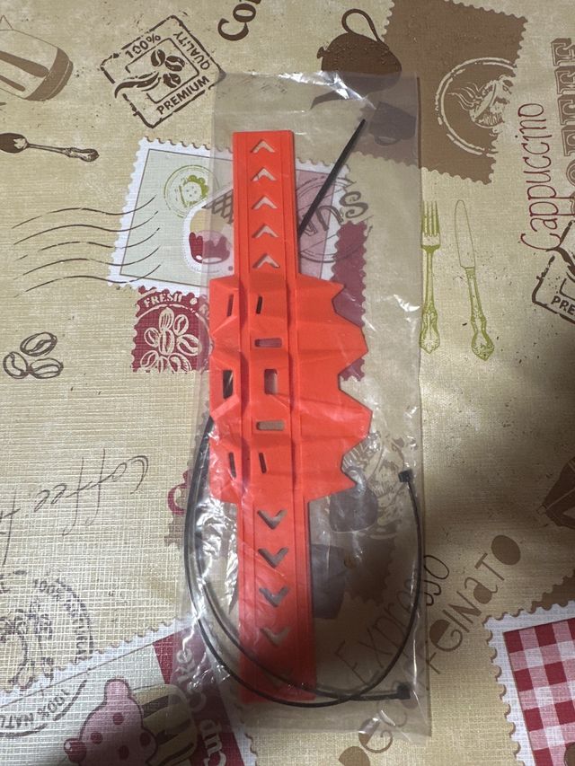 Protector escape moto naranja