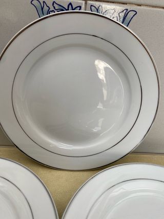 6 Platos Postre - Blanco con ribete plateado