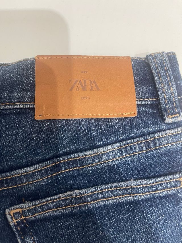 Vaqueros niña campana Zara 7 años