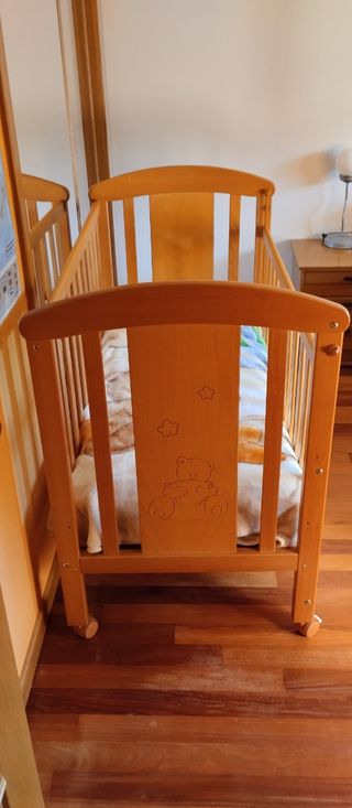 Cuna bebé madera