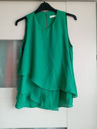 Blusa Sfera verde volantes