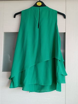 Blusa Sfera verde volantes