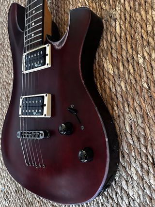 Guitarra SGR 006 by SCHECTER