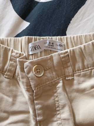 Shorts Zara bebé beige, talla 3-4 
104 cm . 