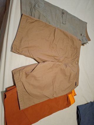 2 Bermudas Quechua Hombre - Talla 40