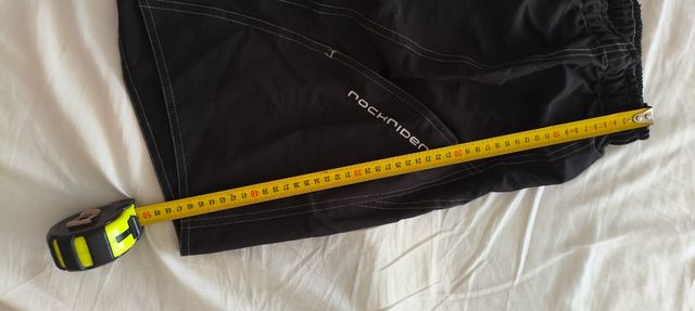 RochiDen - Pantalón Corto Deportivo Negro