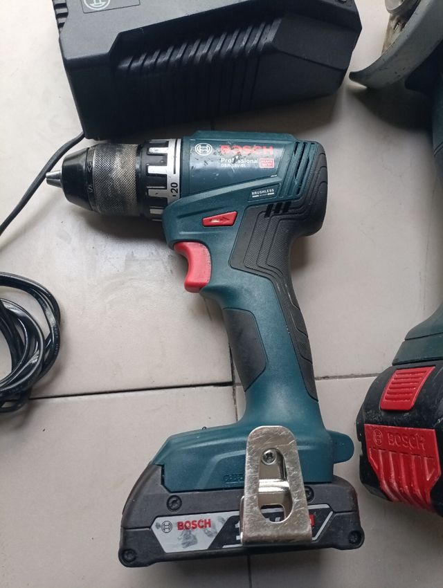 Kit herramientas Bosch 18V