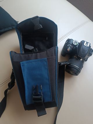 Nikon D3000 - Cámara réflex digital