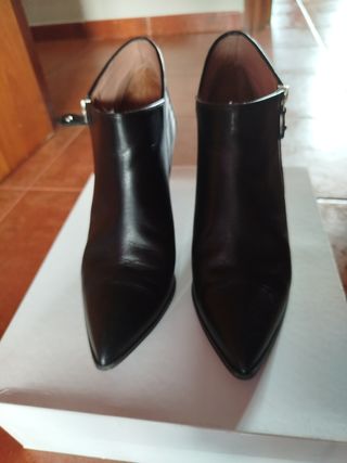 Botines negros tacón mujer