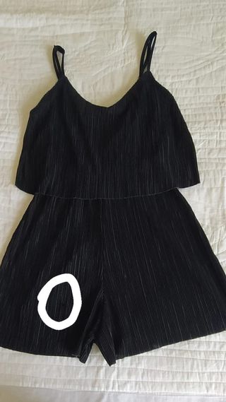 Vestido plisado negro
