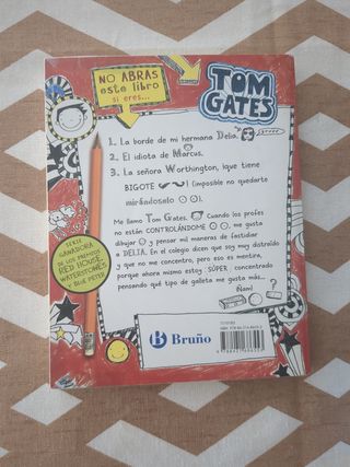 El genial mundo de Tom Gates (Spanish Edition)