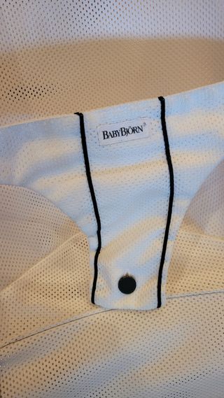 Hamaca Bebé BabyBjörn - Negra/Blanca