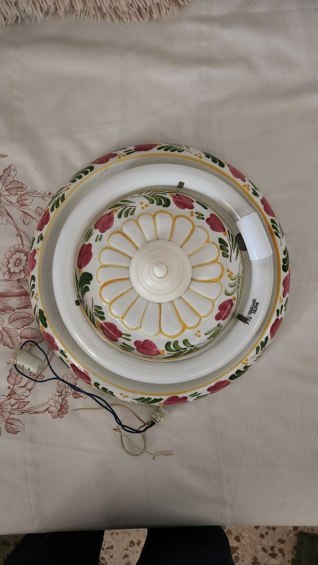 Plafón vintage pintado a mano