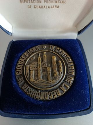 Medalla IX Centenario Reconquista Guadalajara