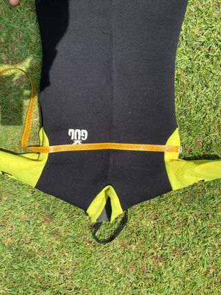 Traje neopreno talla L manga corta