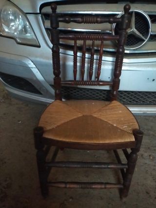 Cama madera 1,05m y 4 sillas Vintage