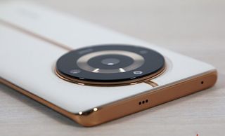 REALME 11 Pro+ 5G (12GB RAM) beige Nuevo