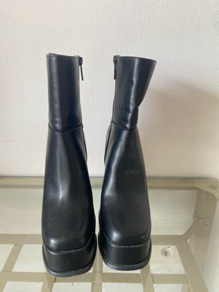 Botas de plataforma negras