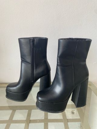 Botas de plataforma negras
