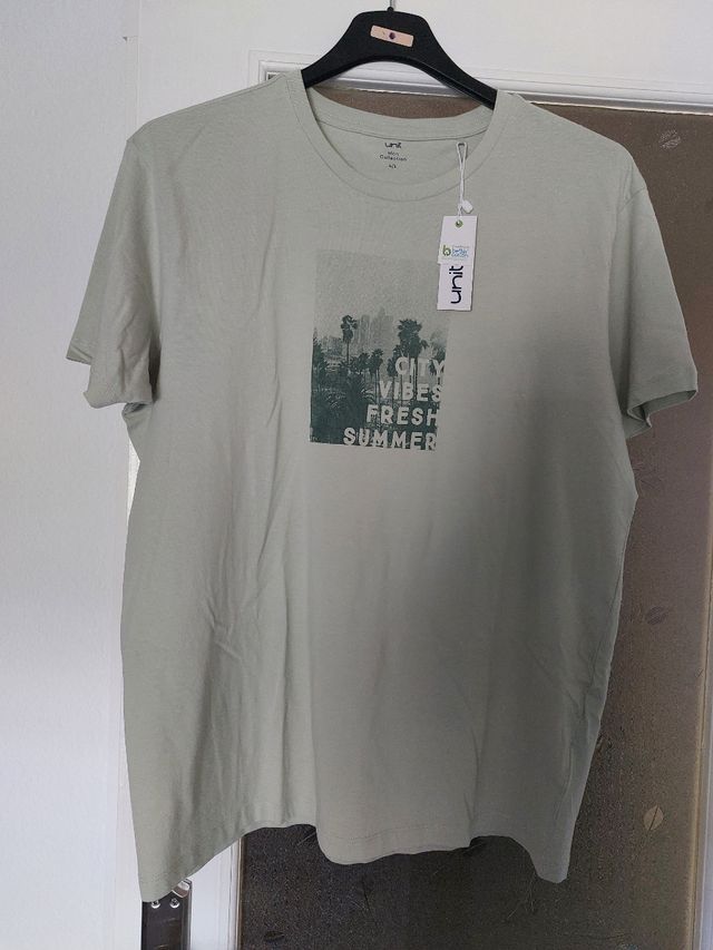 Camiseta manga corta hombre.