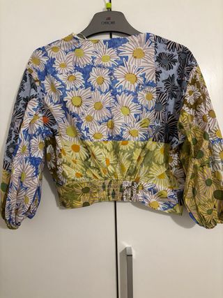 Blusa Zara multicolor talla S