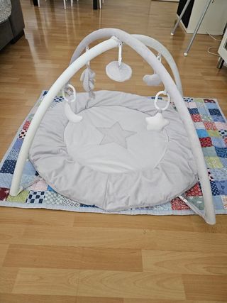 Parque de juegos para bebé.