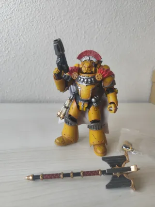 Capellan Puños Imperiales JoyToy -  Warhammer30k