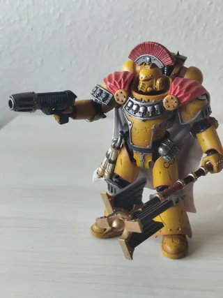 Capellan Puños Imperiales JoyToy -  Warhammer30k